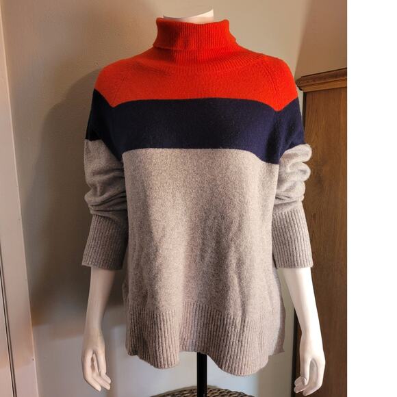 COURT & ROWE Red, Navy, and Gray Turtleneck Sweater - Picture 1 of 9